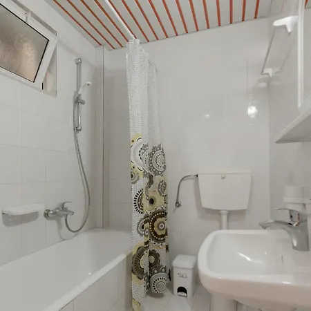 Apartament Pink Panther & *